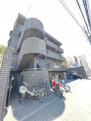 平和町マンションの物件外観写真